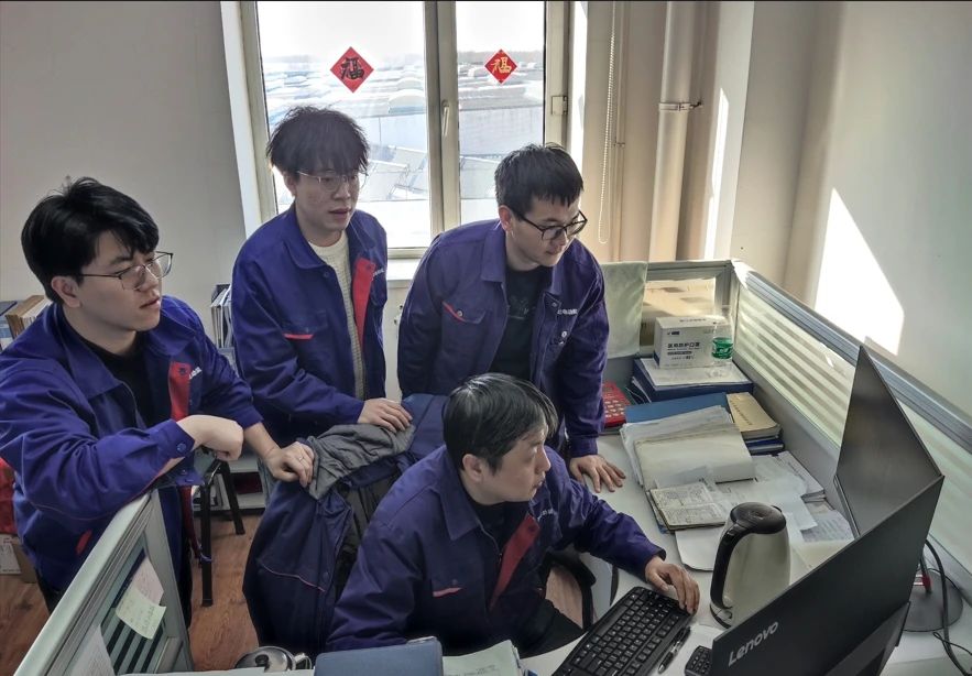 ed_1743476346105118.jpg 3.jpg